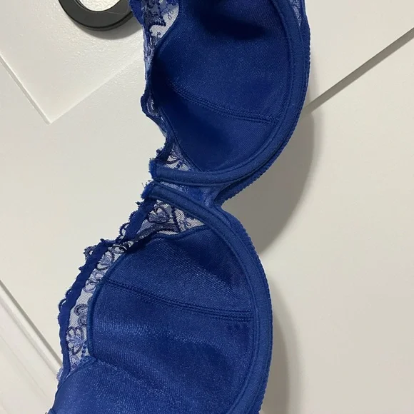 Bustier - Picture 6 of 6